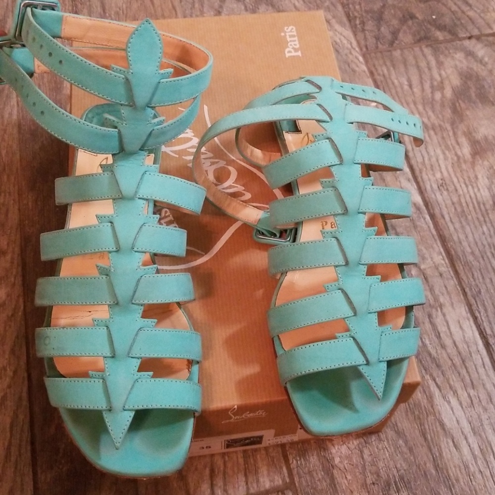 AUTHENTIC CHRISTIAN LOUBOUTIN Flats